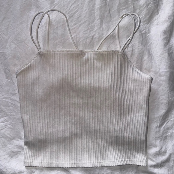 GU White Cropped Tank Top Bought in Japan - Picture 1 of 4